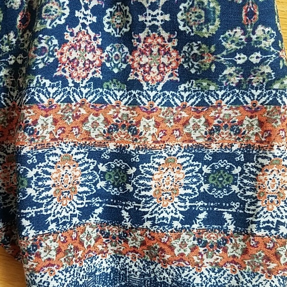 Romper - Picture 2 of 4